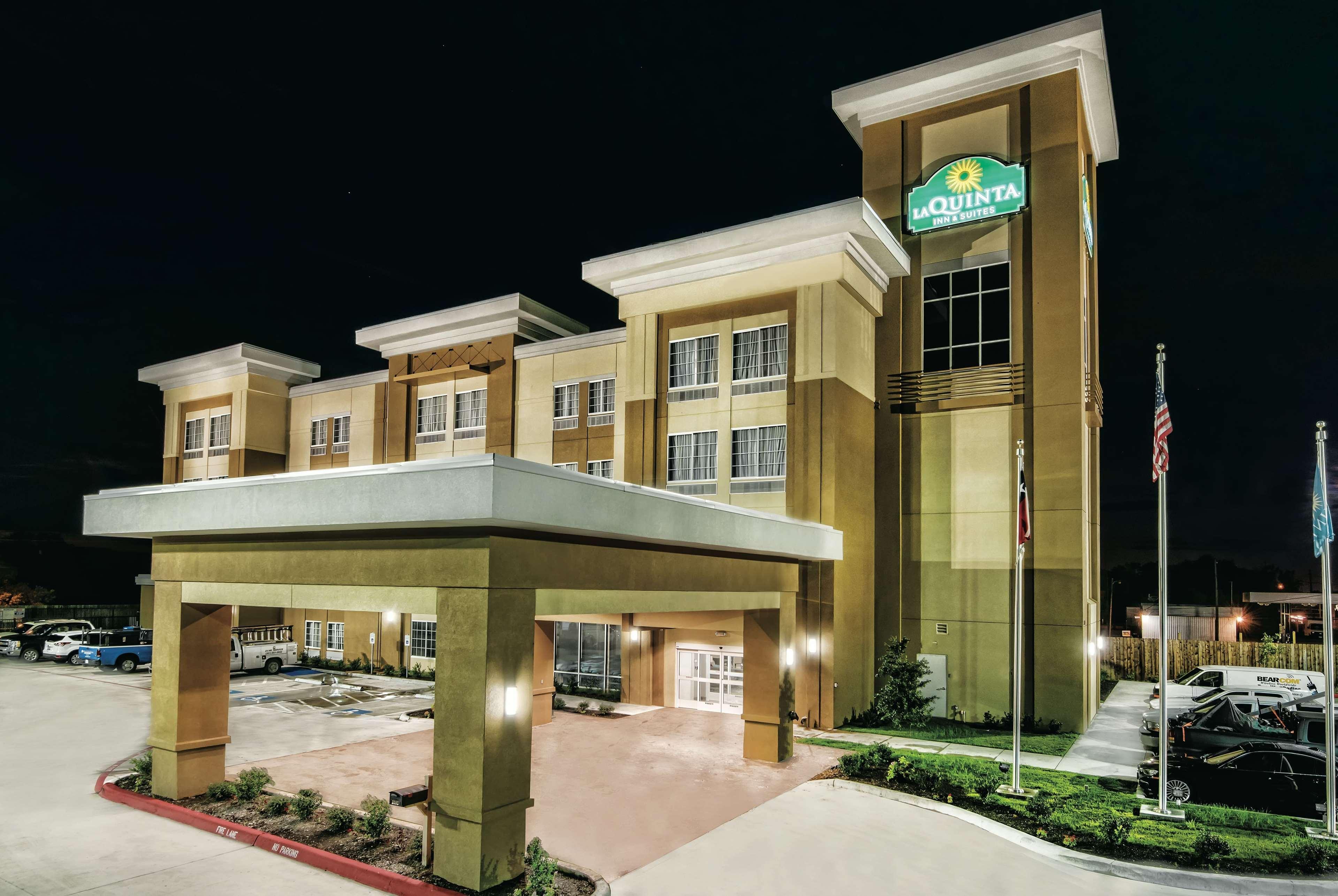 La Quinta By Wyndham Victoria - South Hotel Luaran gambar