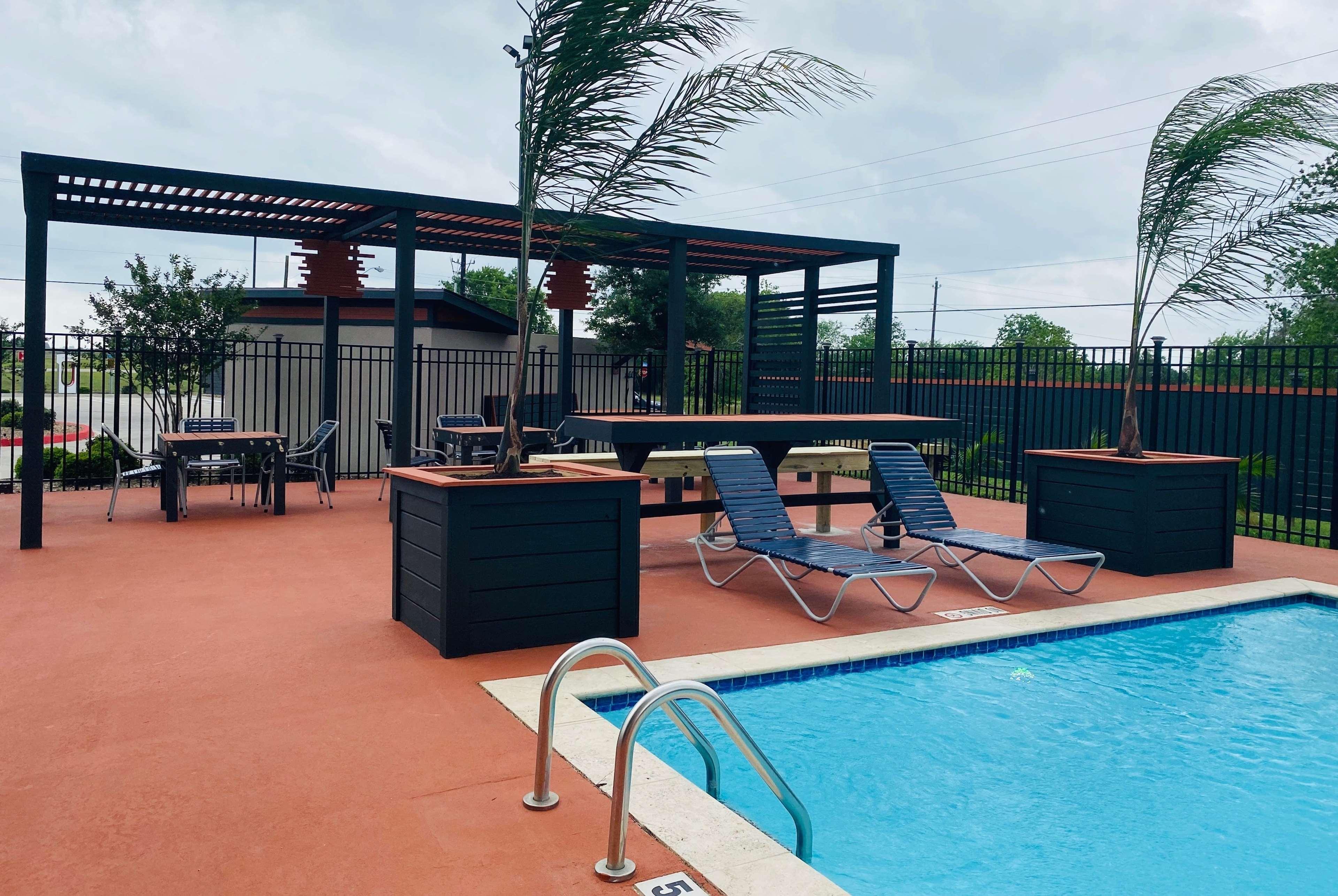 La Quinta By Wyndham Victoria - South Hotel Luaran gambar